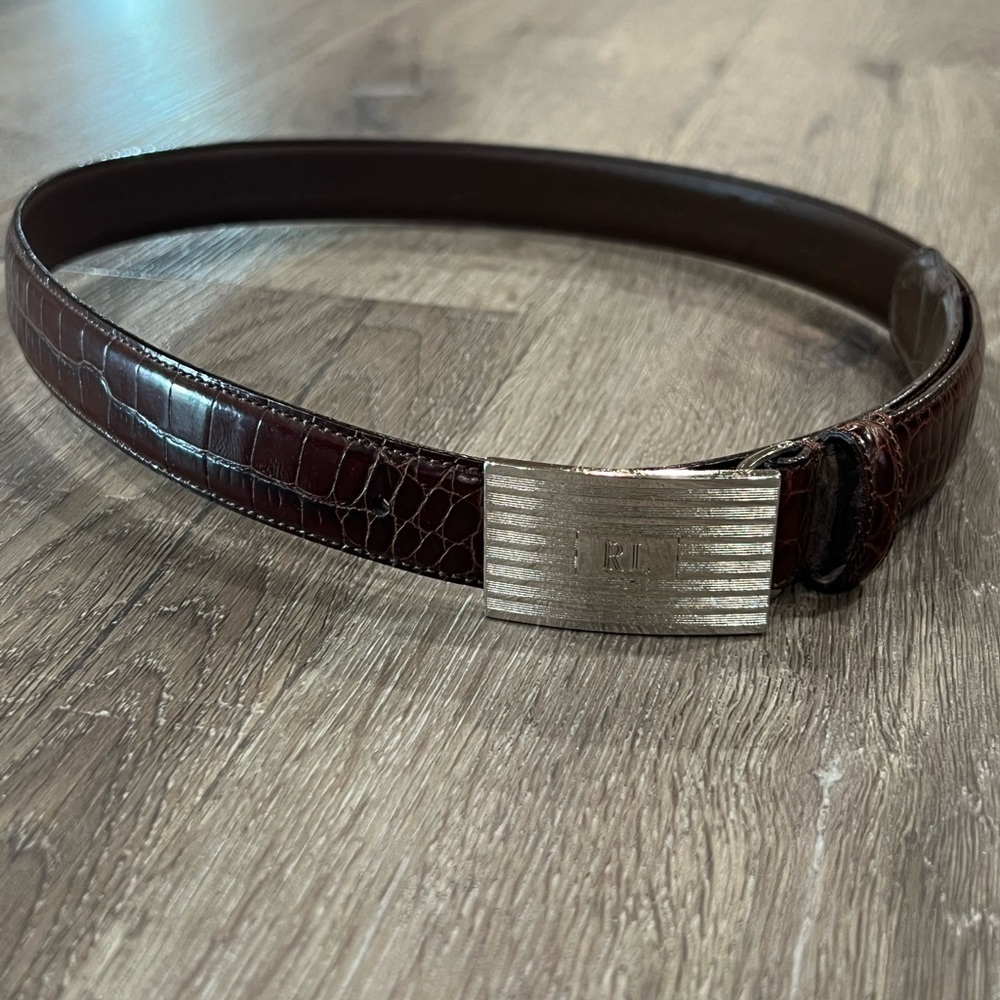 Women’s Ralph Lauren Size Small Alligator Texture Silver Buckle Clasp